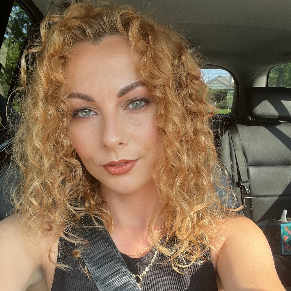 Meet your Posher, Nadiia